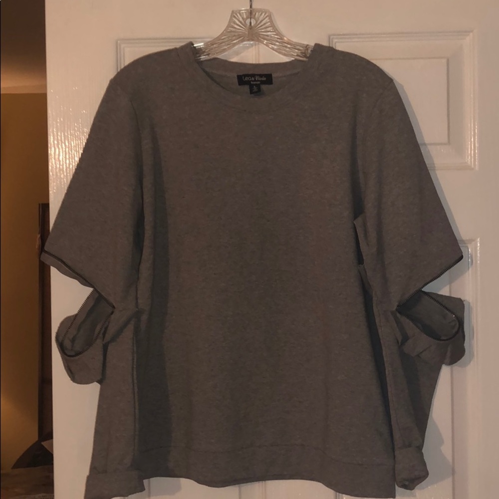 Unique sweatshirt